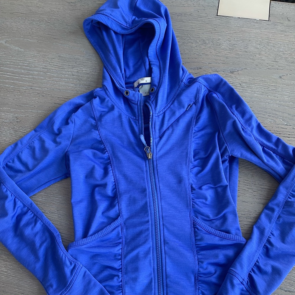Athleta workout zip up.